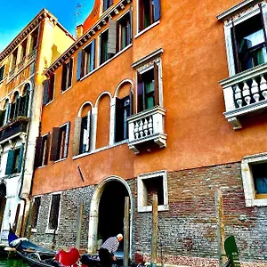 https://bb-la-dama-bianca.hotelinveneto.com