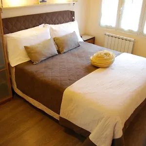https://burlamacco-gold.it-tuscanyhotel.com