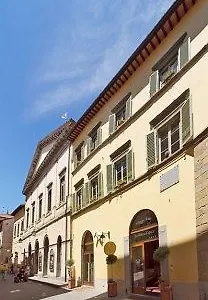 https://relais-palazzo-magi.it-tuscanyhotel.com